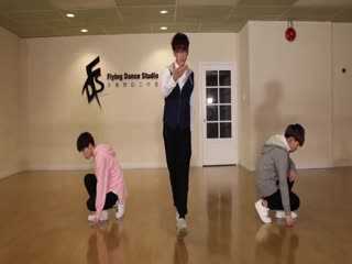 热舞TFBOYS