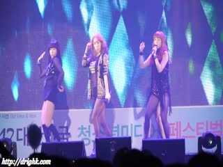 黑丝细腿少女 04