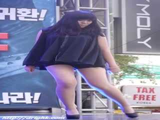 热裤小妹热舞 05