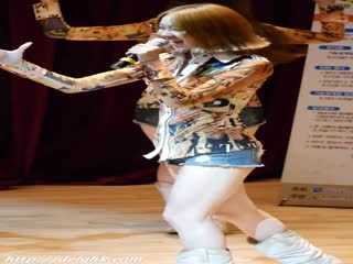 紧牛包臀少女组合 01