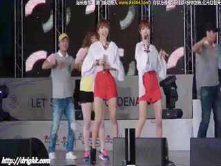 细高跟红热裤少女 03