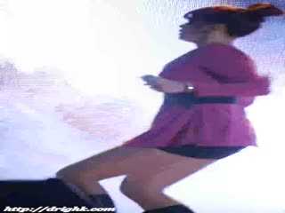 长衣热裤少女 04